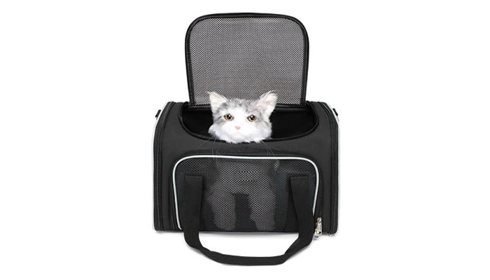 The newly upgraded pet travel bag！